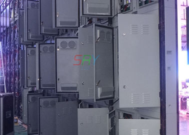 шкаф 8000cd/sqm экрана СИД 1R1G1B IP65 P16 с стальным материалом шкафа поставщик